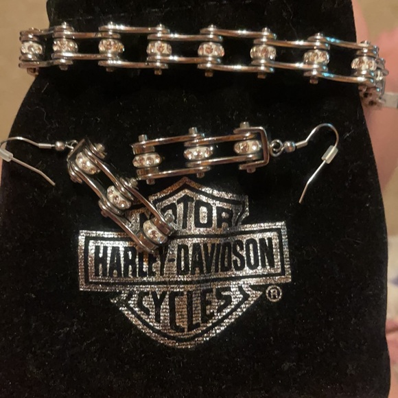 Bracelet and earrings - Picture 4 of 5